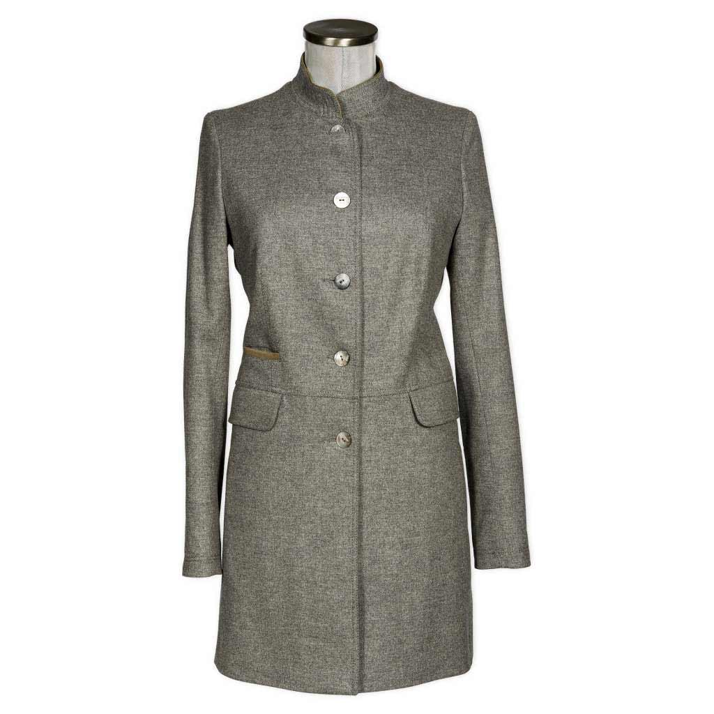 GR-Larissa NeuchatellS